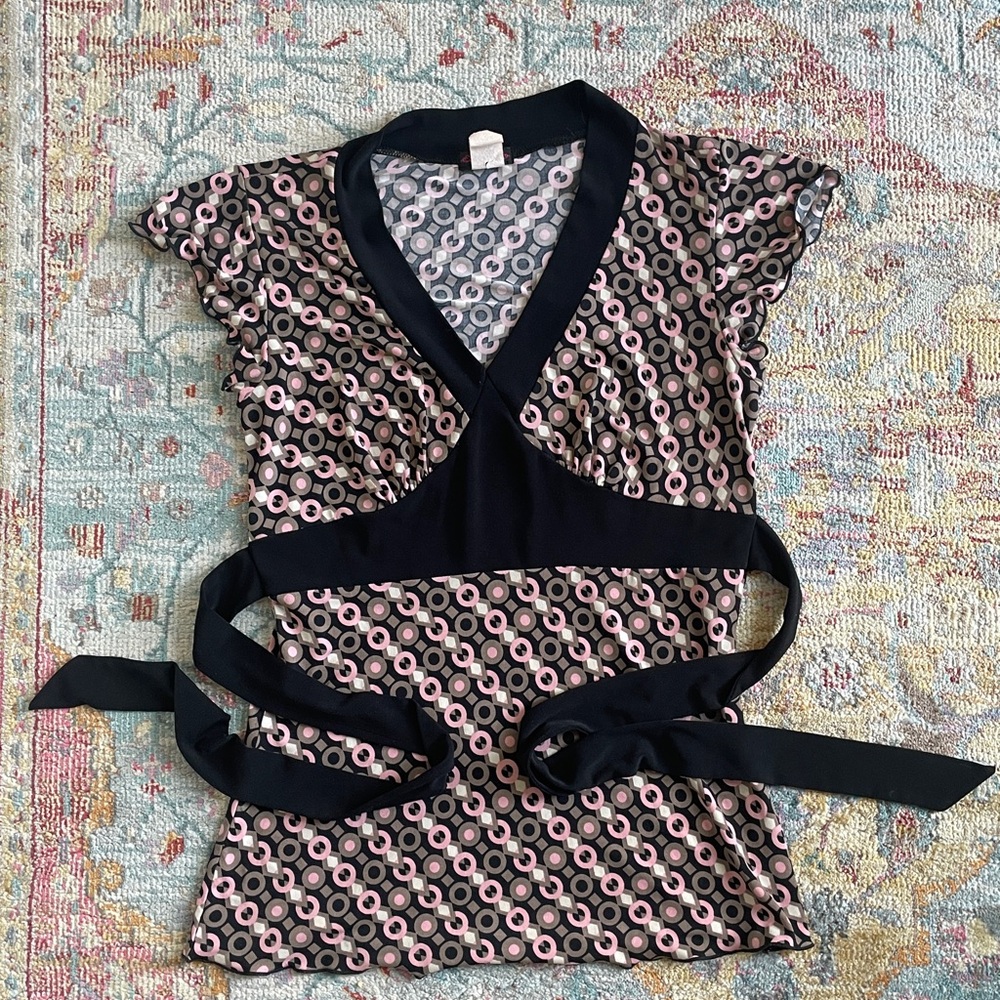 Cocomo y2k cap sleeve blouse